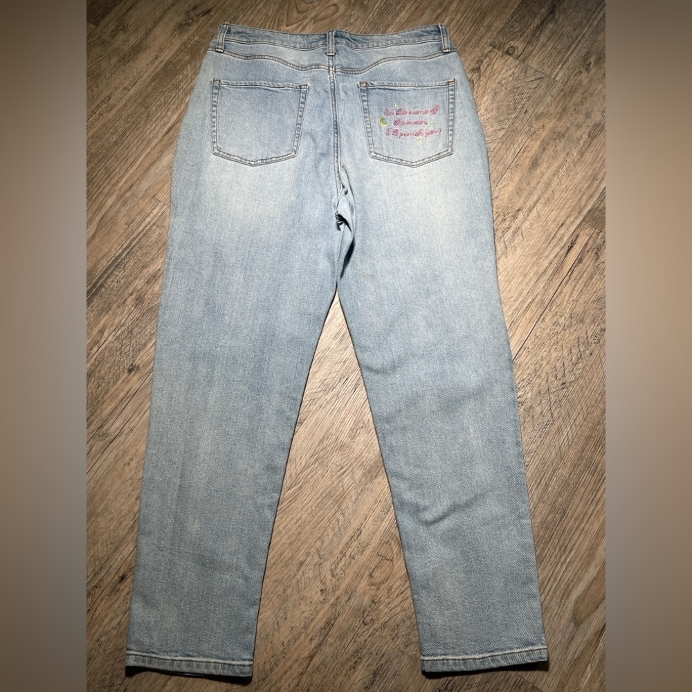 Sailor Moon Mom Jeans  Size: 11 - Picture 4 of 9